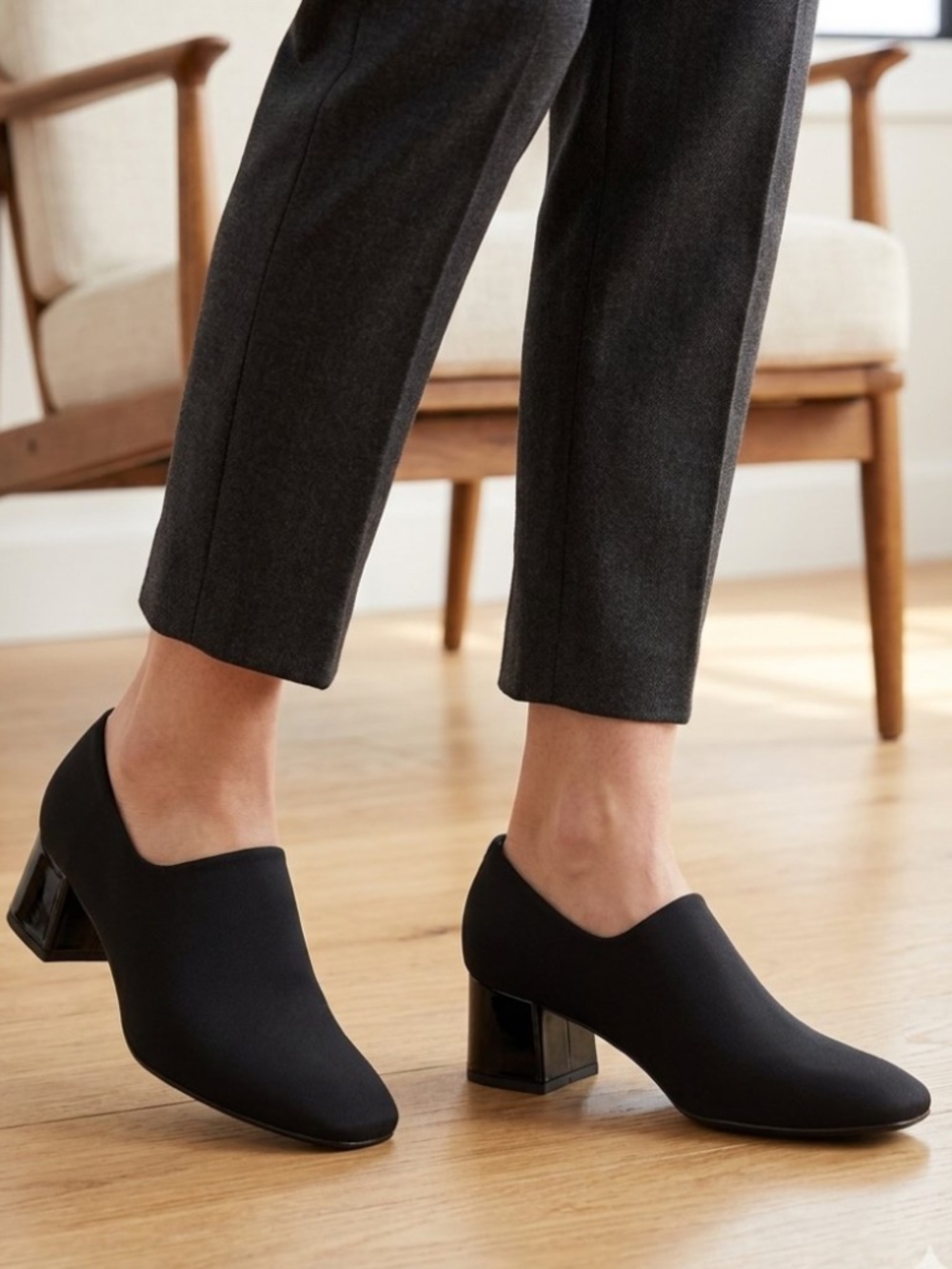 Easy Spirit Cadet 2 Black shooties Block Heel Size 9